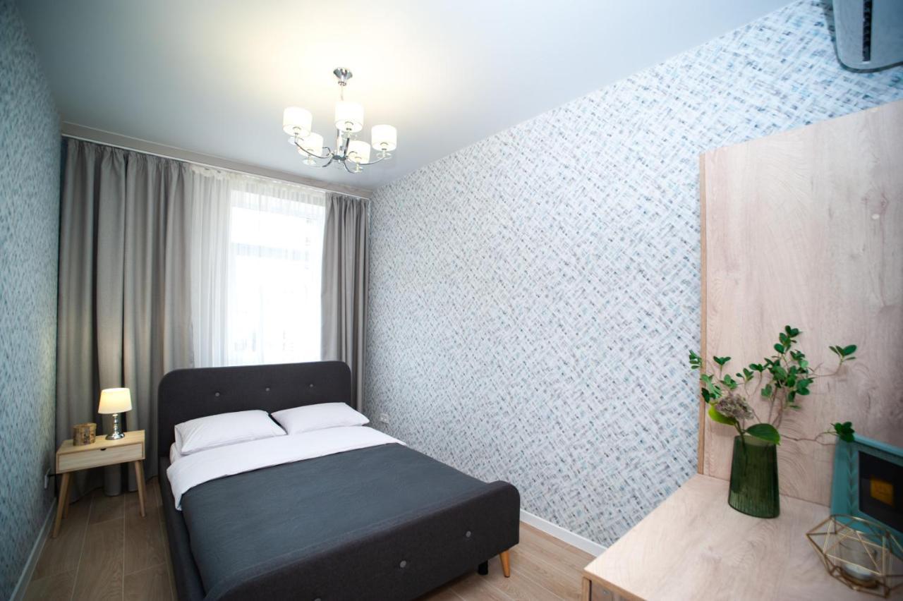 3 Bedroom, 2 Bathroom Apartment Near Forum 利沃夫 外观 照片