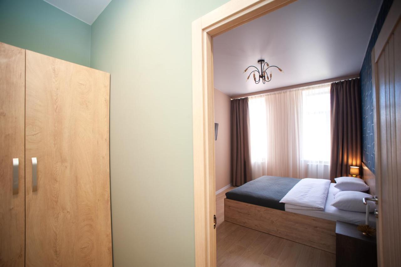 3 Bedroom, 2 Bathroom Apartment Near Forum 利沃夫 外观 照片